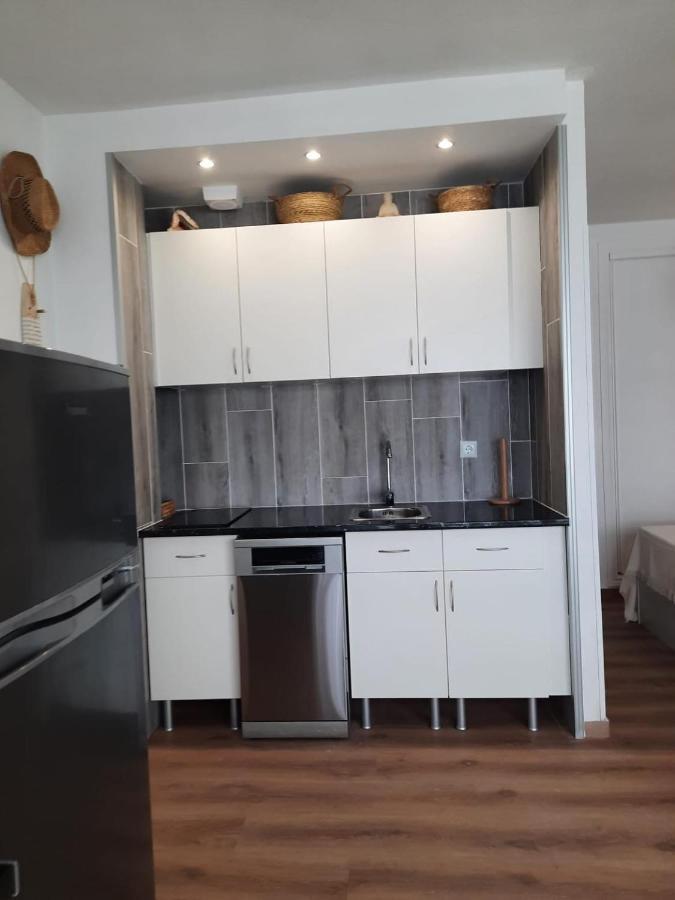 Fuengirola Apartment Carvajal Front Line Primera Linea Kültér fotó