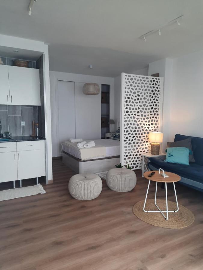 Fuengirola Apartment Carvajal Front Line Primera Linea Kültér fotó