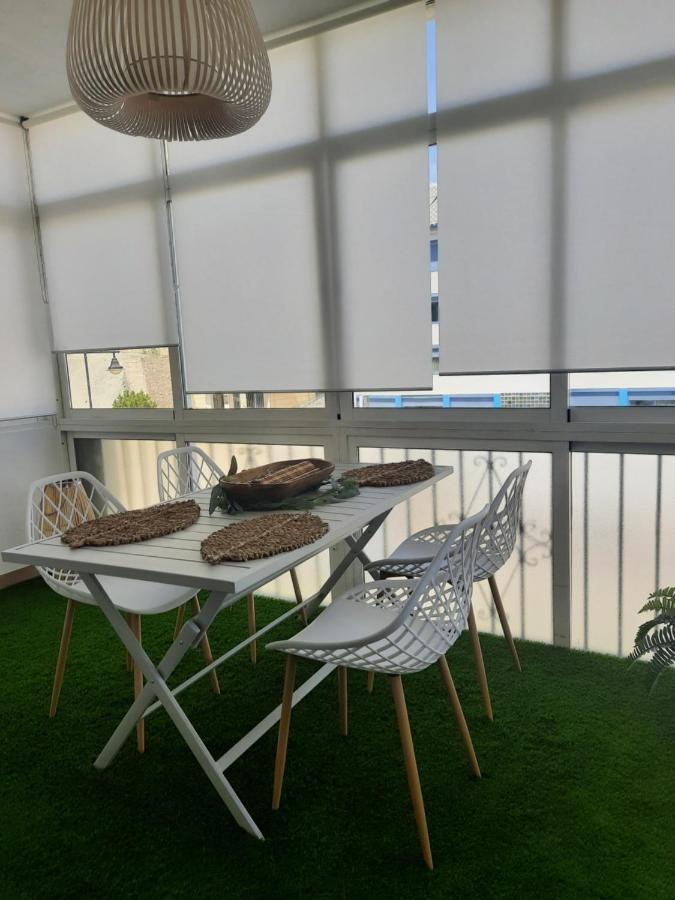Fuengirola Apartment Carvajal Front Line Primera Linea Kültér fotó